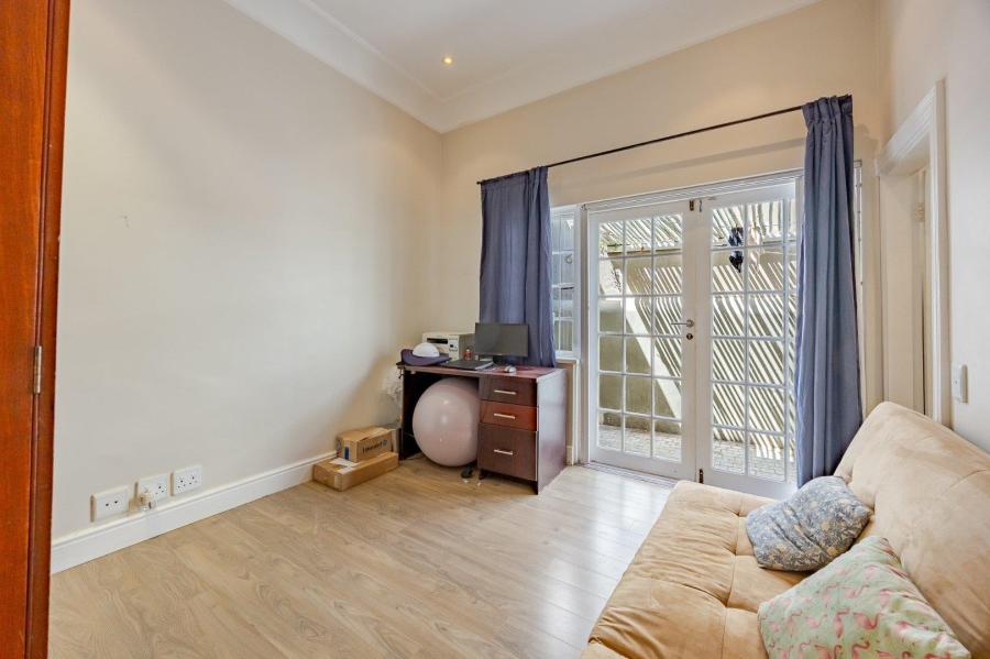 3 Bedroom Property for Sale in Woodstock Western Cape